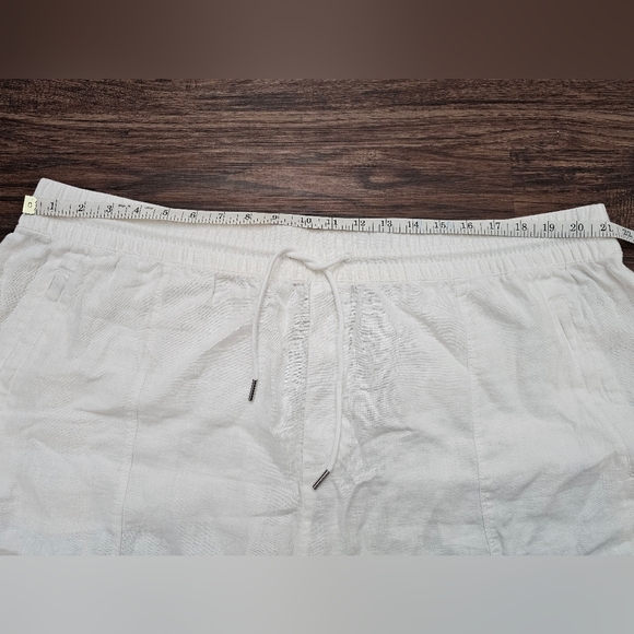 Athleta Retreat 100% Linen Shorts Ivory Color Size 22 - Picture 8 of 10